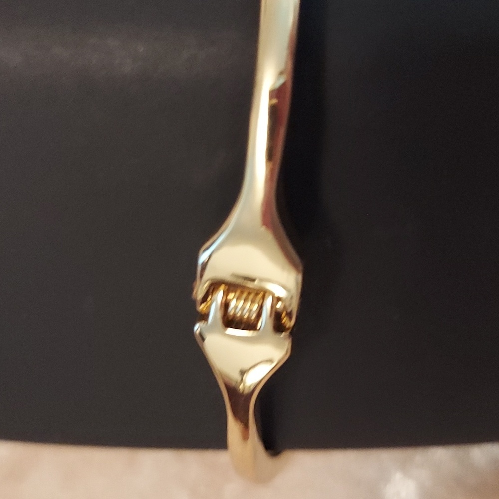 Jewerly - Picture 2 of 4